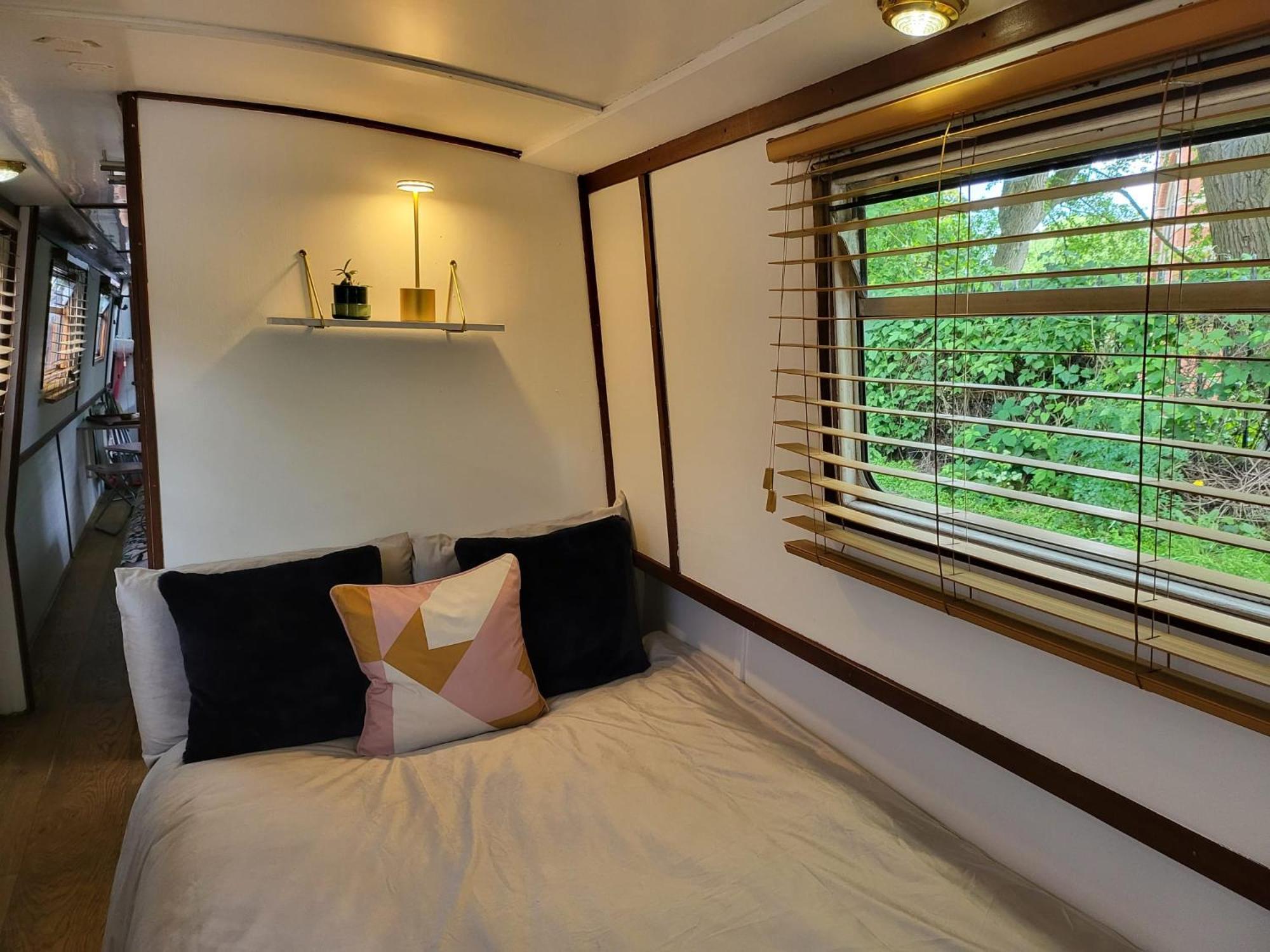 Lovely Canal Boat In Little Venice For Family & Friends 伦敦 外观 照片