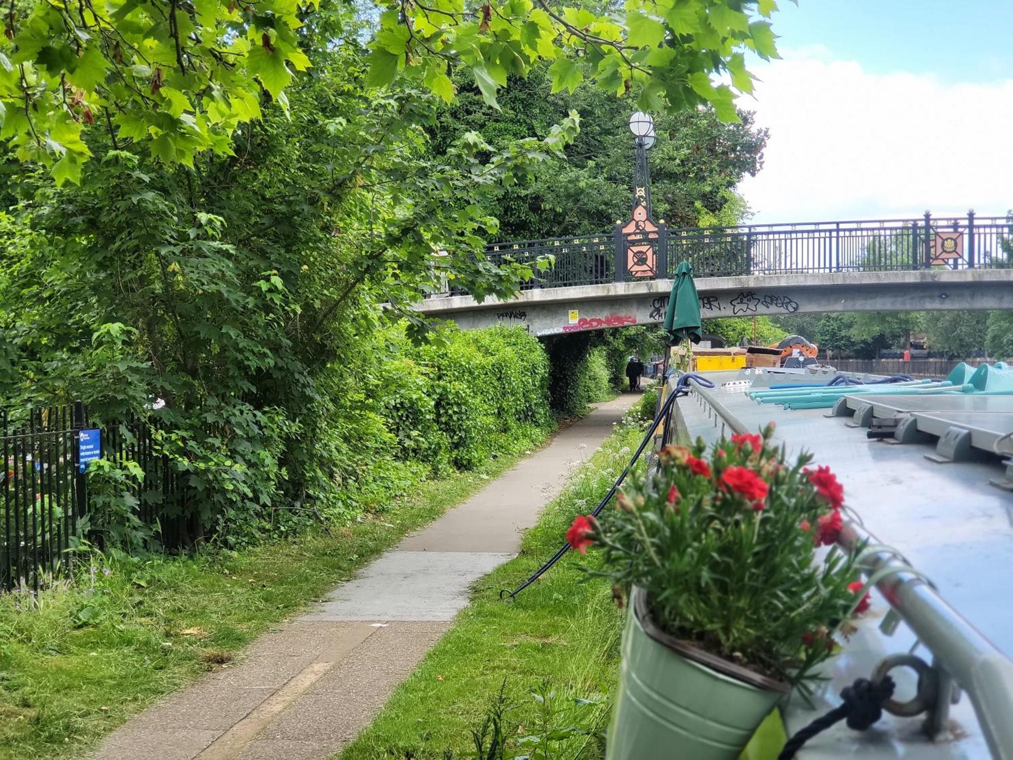 Lovely Canal Boat In Little Venice For Family & Friends 伦敦 外观 照片